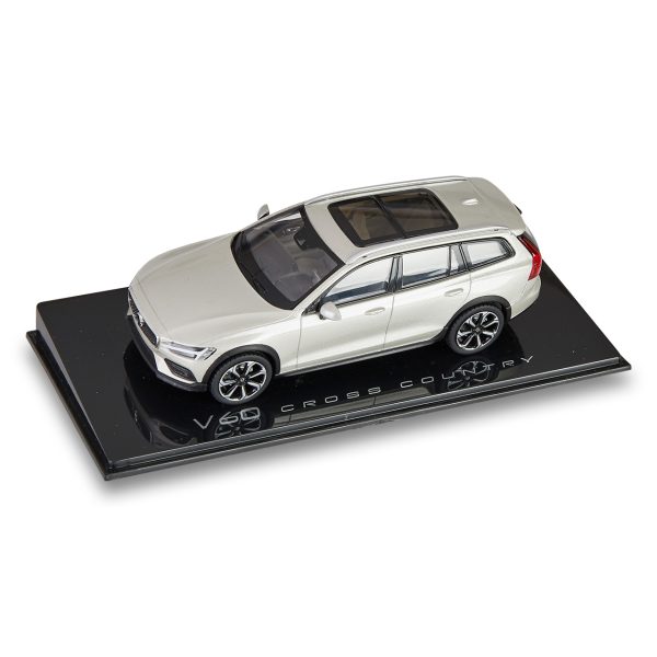Samochód Volvo V60CC Birch Light 1:43