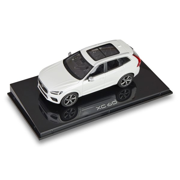 Samochód Volvo XC60 Crystal White 1:43